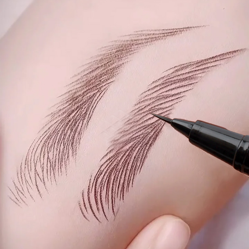 Eyebrow Pomade Pencil - Matita per sopracciglia liquida multifunzionale Eyeliner