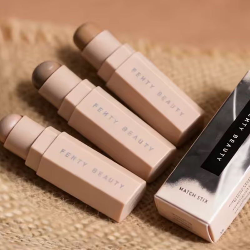 Fenty Beauty Makeup Highlighter - Stick Contouring Fenty Beauty alla Moda,