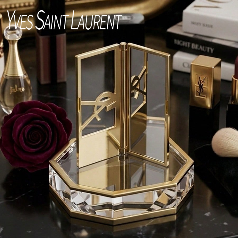Specchio per il Trucco YSL di  - Ysl Beauty Makeup recensione e prezzo